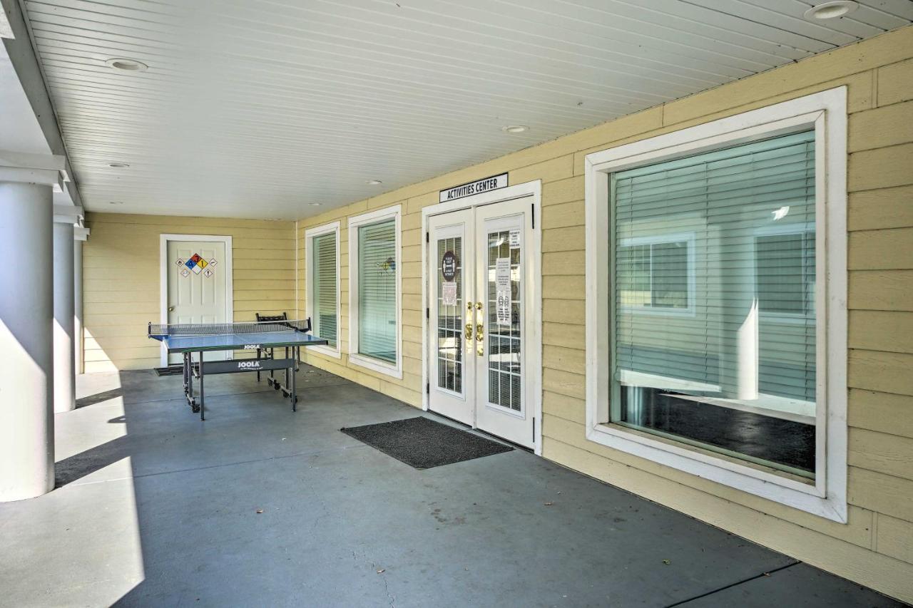Centrally Located Branson Condo With Pool And Marina! Exteriör bild