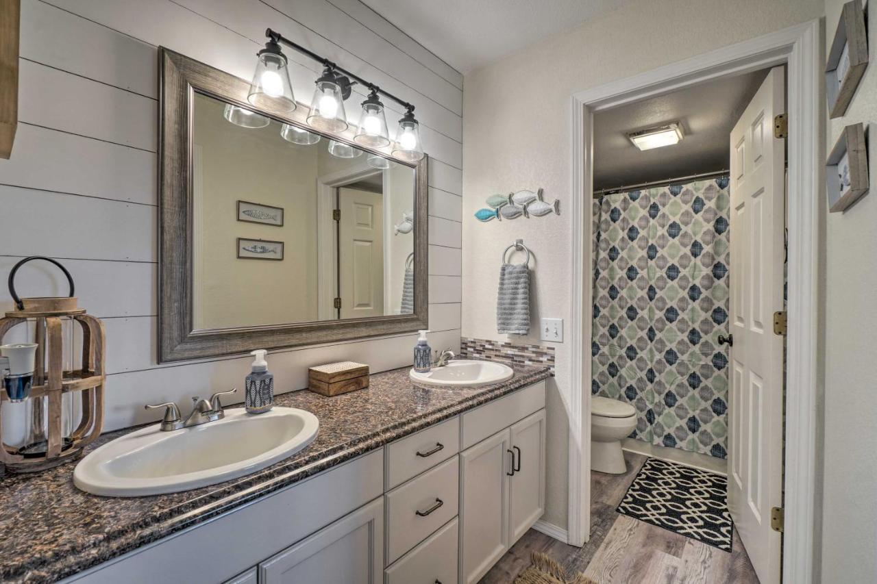 Centrally Located Branson Condo With Pool And Marina! Exteriör bild